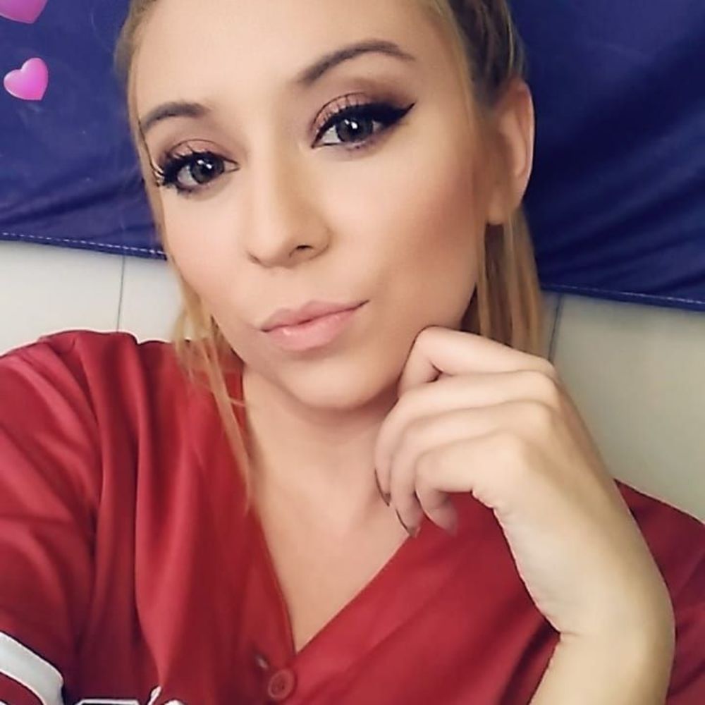 Meet your Posher, Madi